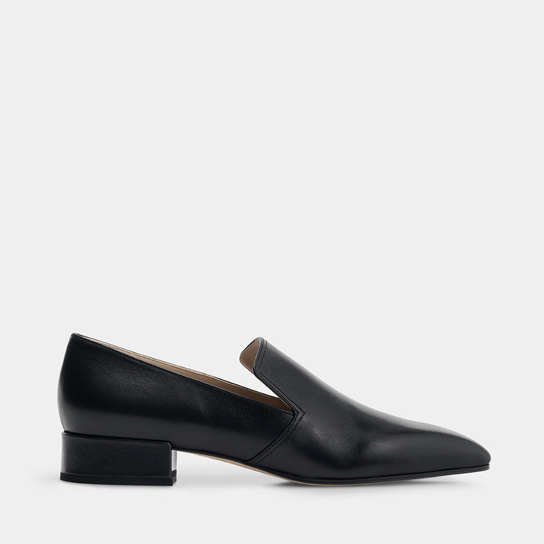 CHRISTEN | CLASSIC SQUARE LOAFER