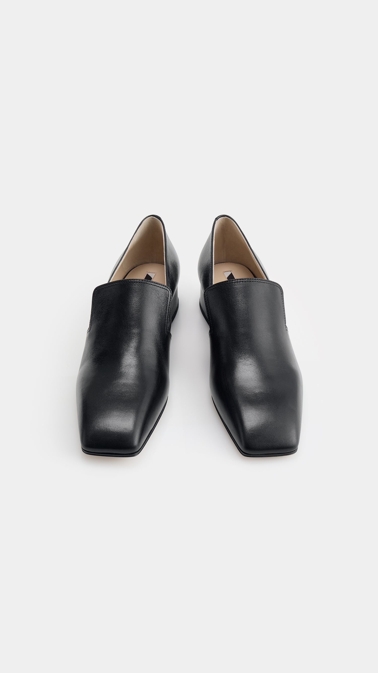 CHRISTEN | CLASSIC SQUARE LOAFER