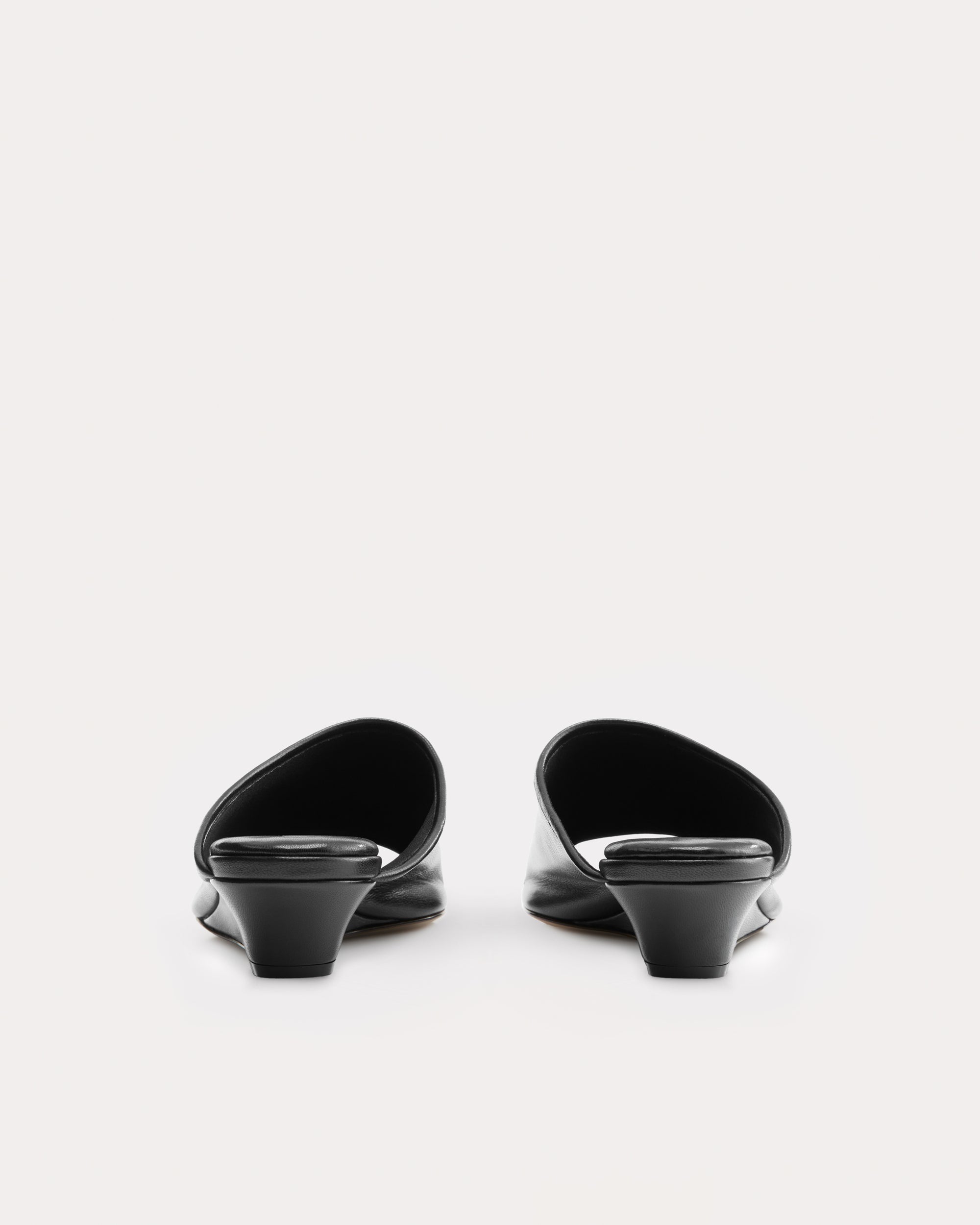 STRETCH MULE