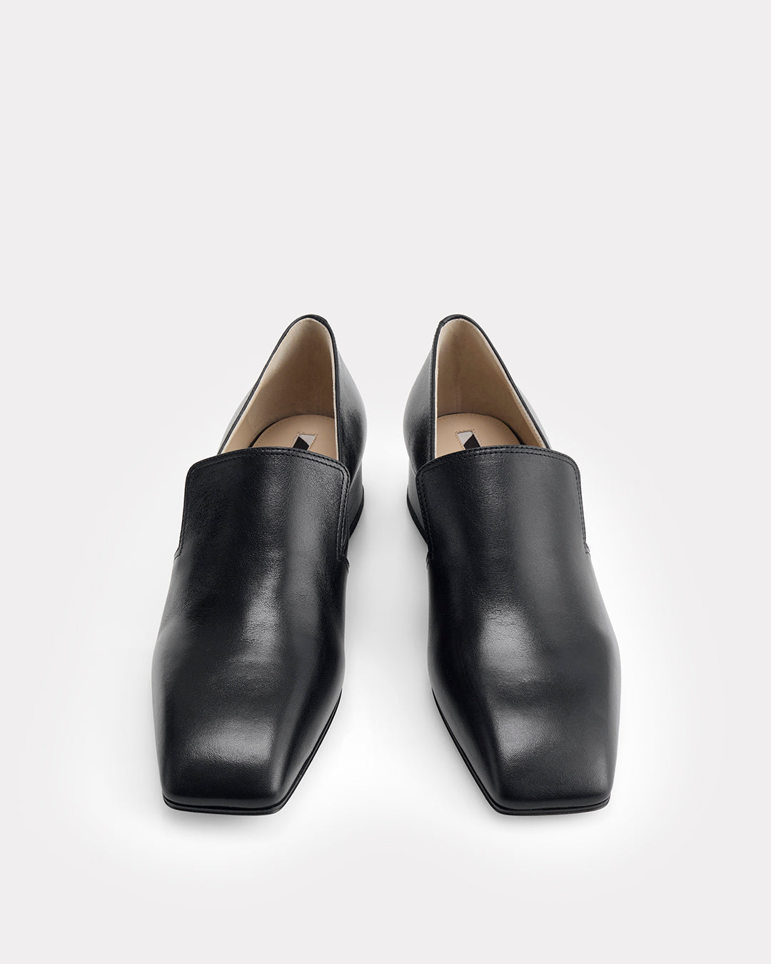 CLASSIC SQUARE LOAFER