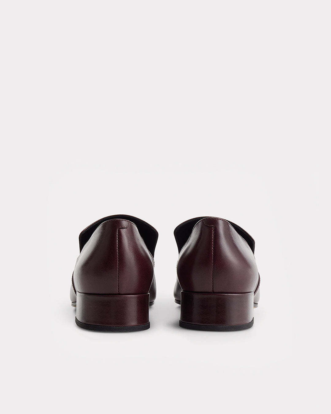 CLASSIC SQUARE LOAFER