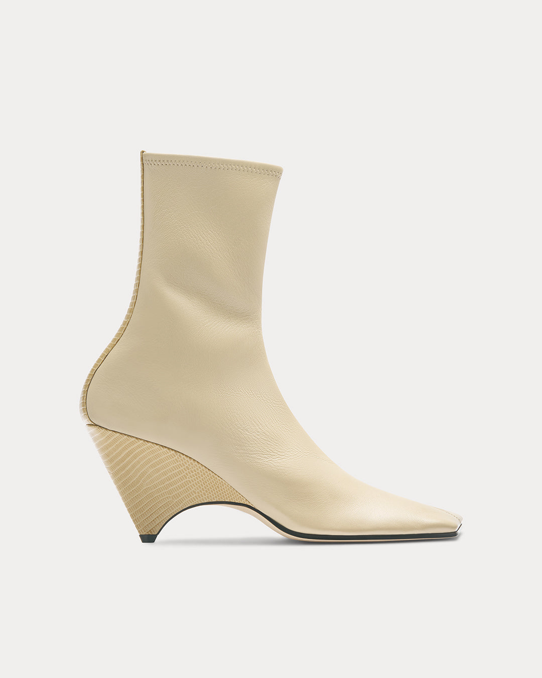 EDGE STRETCH ANKLE BOOT