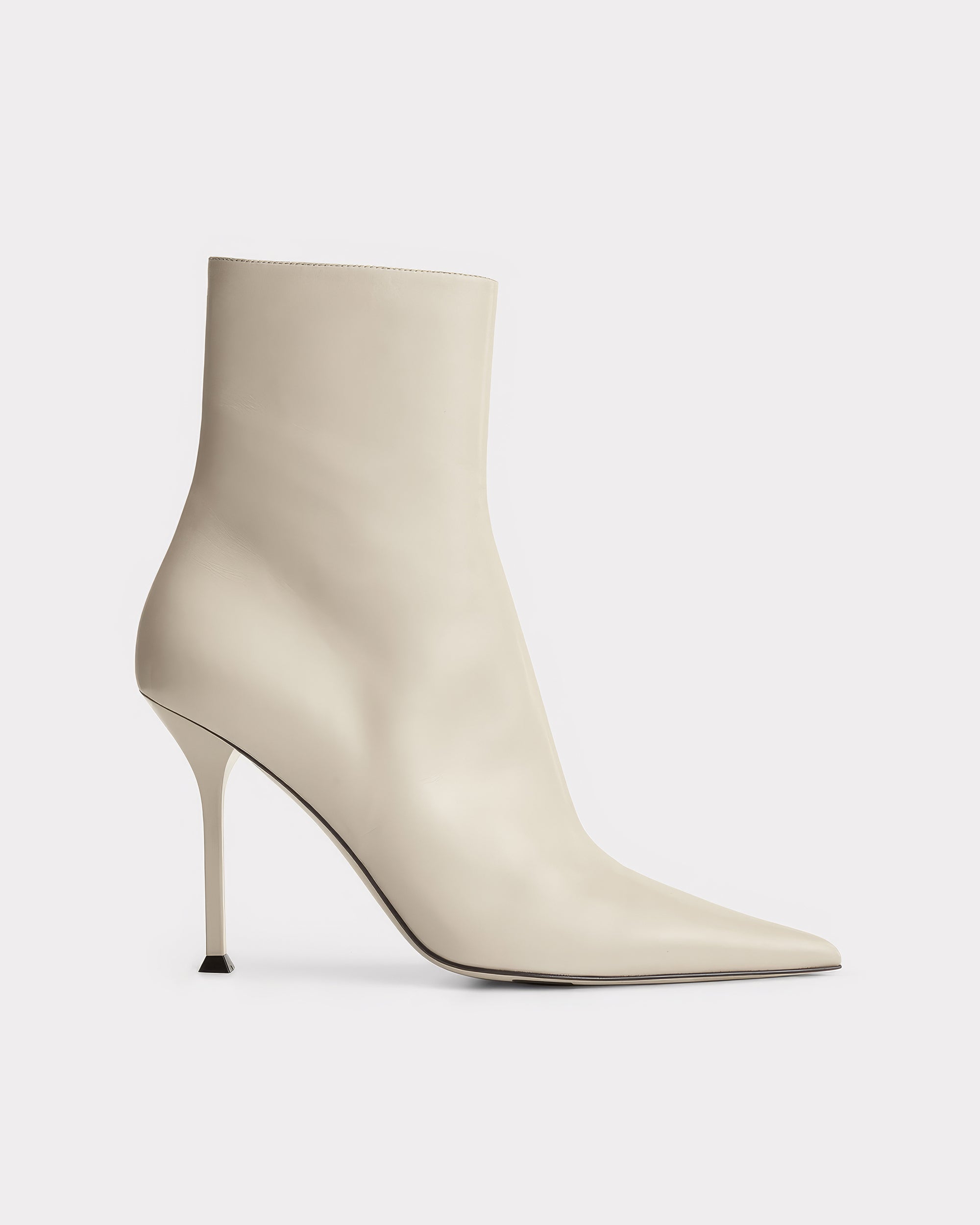 HELIX ANKLE BOOT